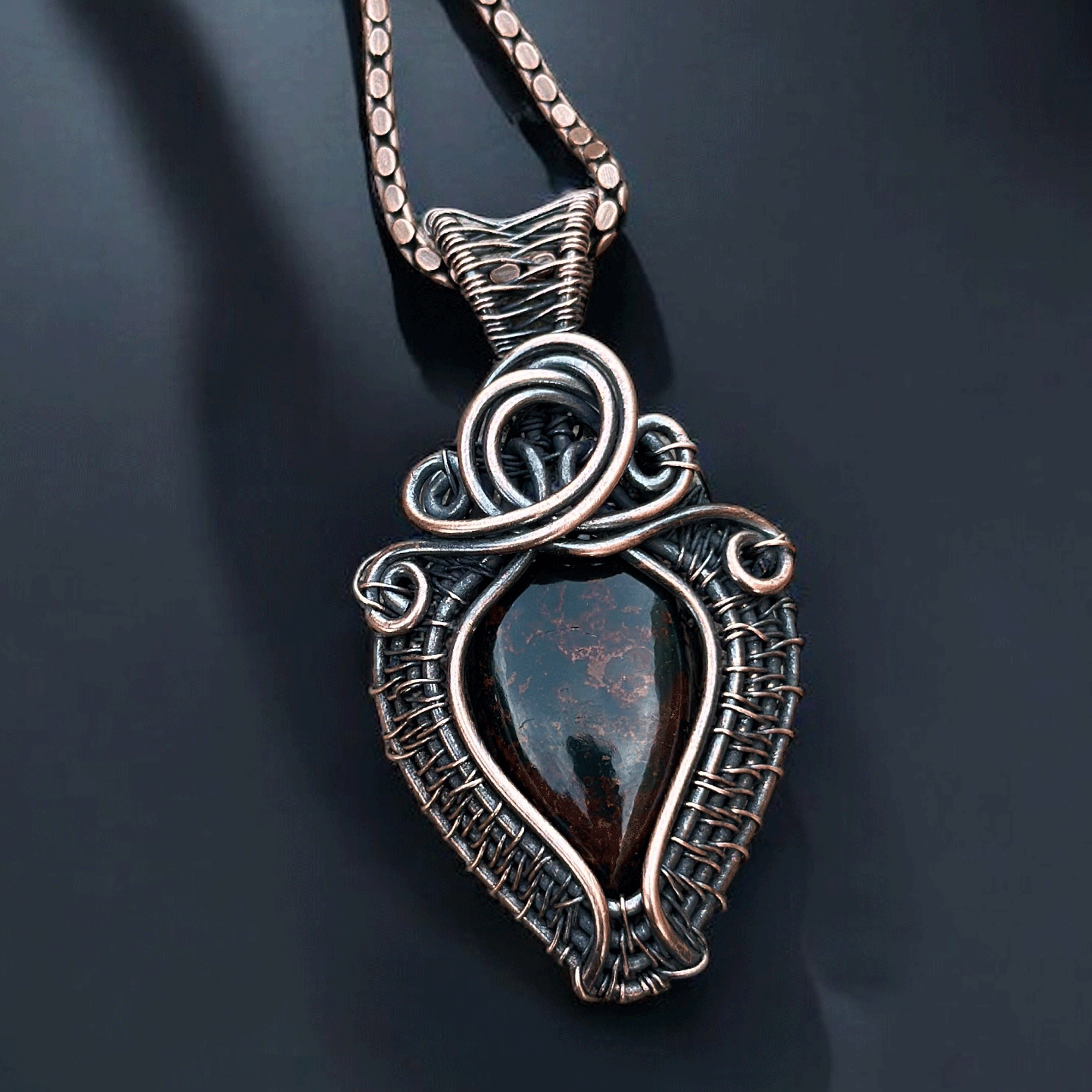 blood stone (3)