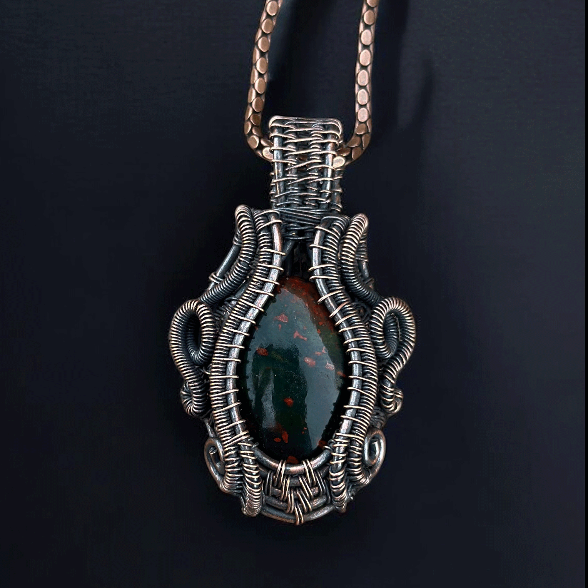 blood stone (3)